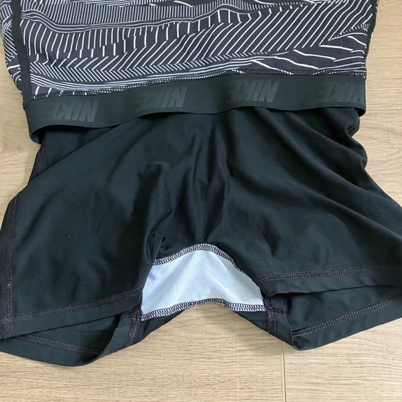 Nike flip print golf skort size XS - Picture 11 of 11